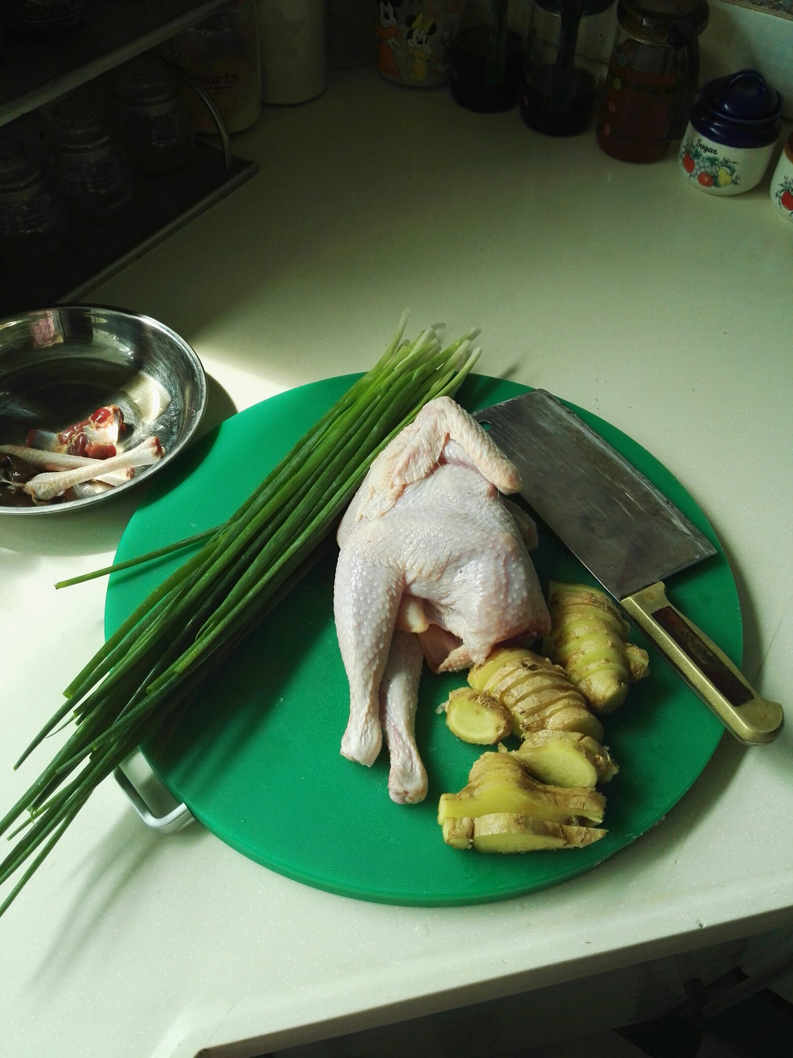 蔥姜焗雞的做法 步骤1