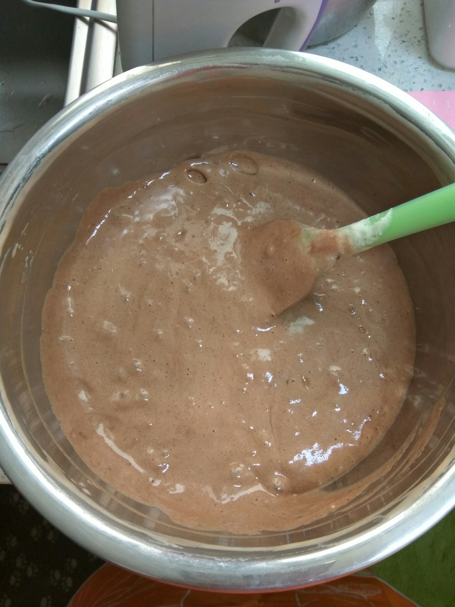 巧克力馬芬（日式不易消泡做法）的做法 步骤17