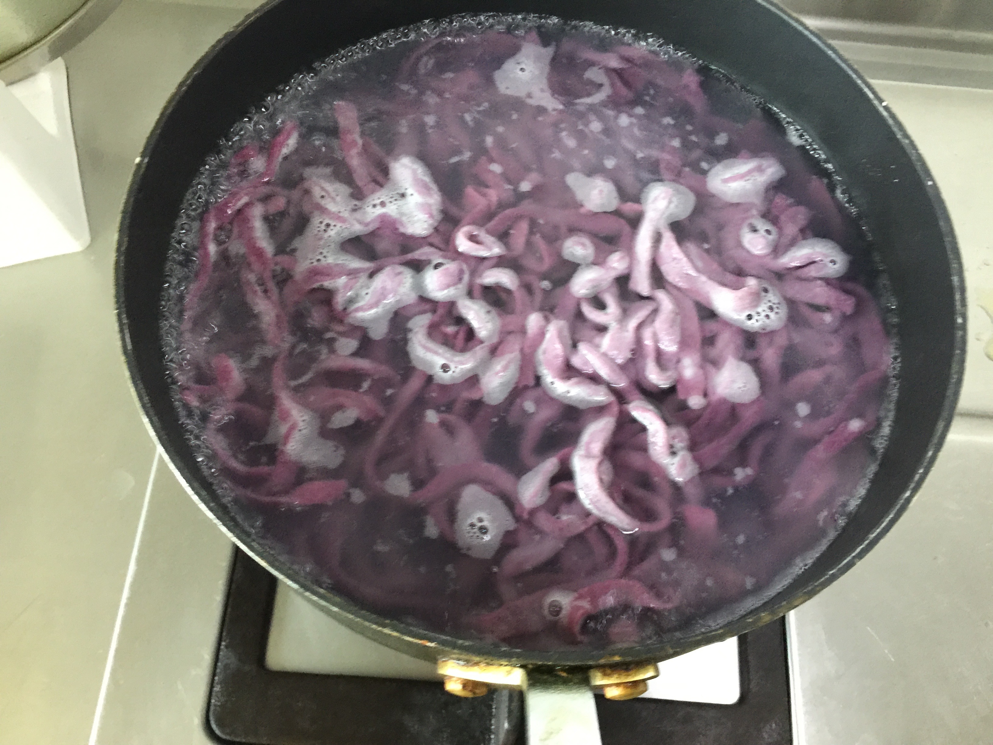 手工紫薯面的做法 步骤7