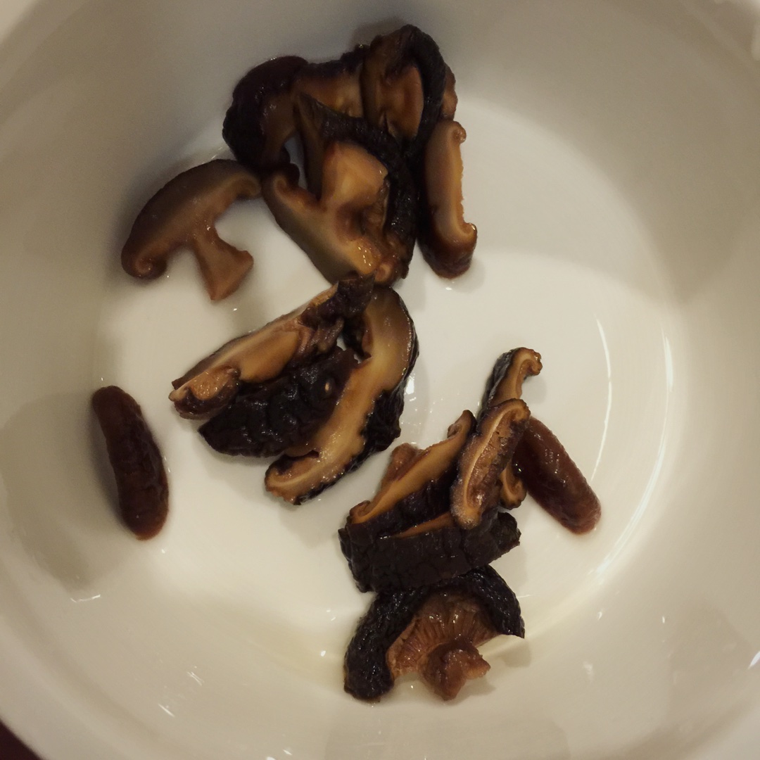 生蠔大蝦香菇粥的做法 步骤4