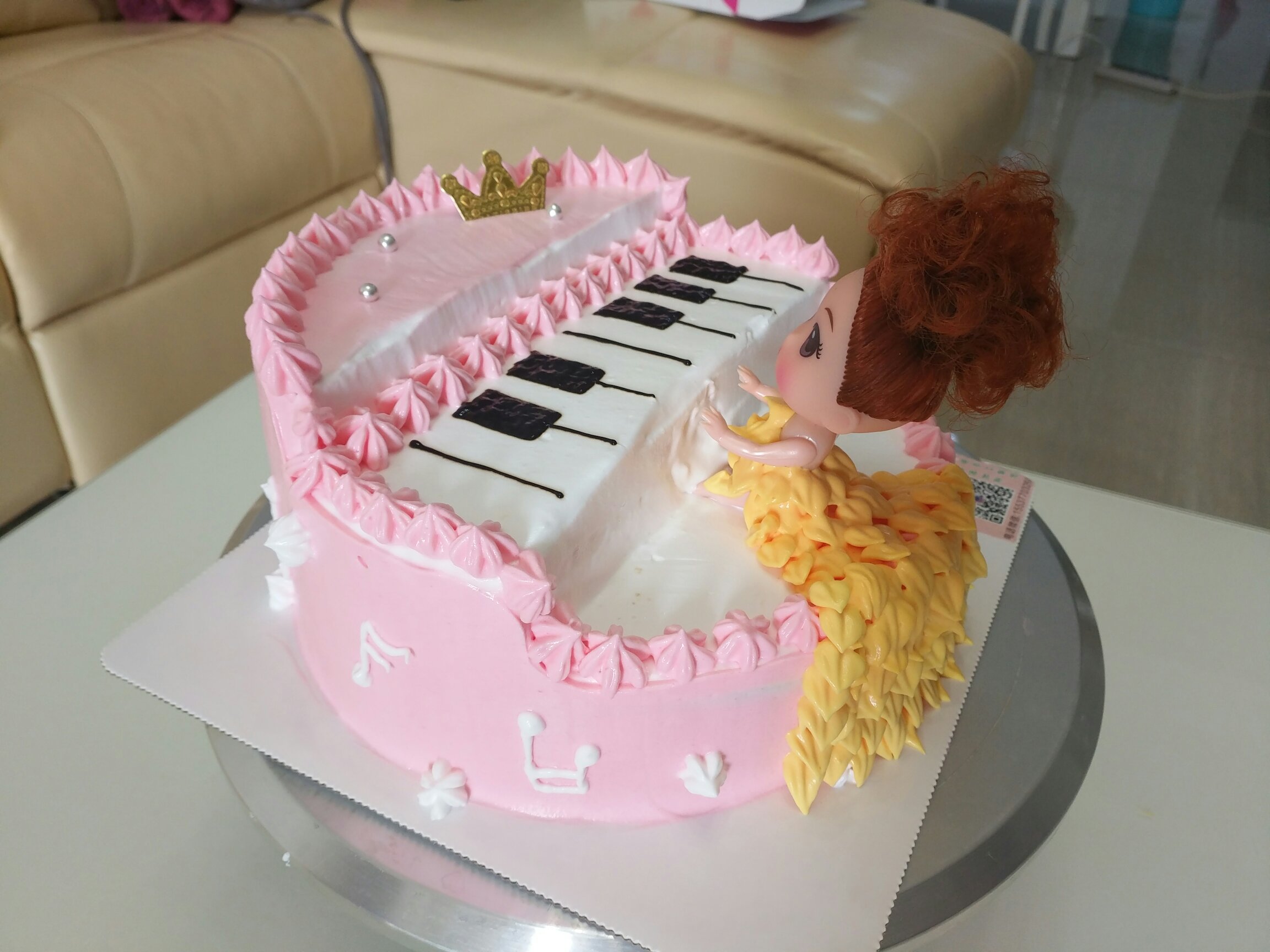 鋼琴蛋糕的做法 步骤4