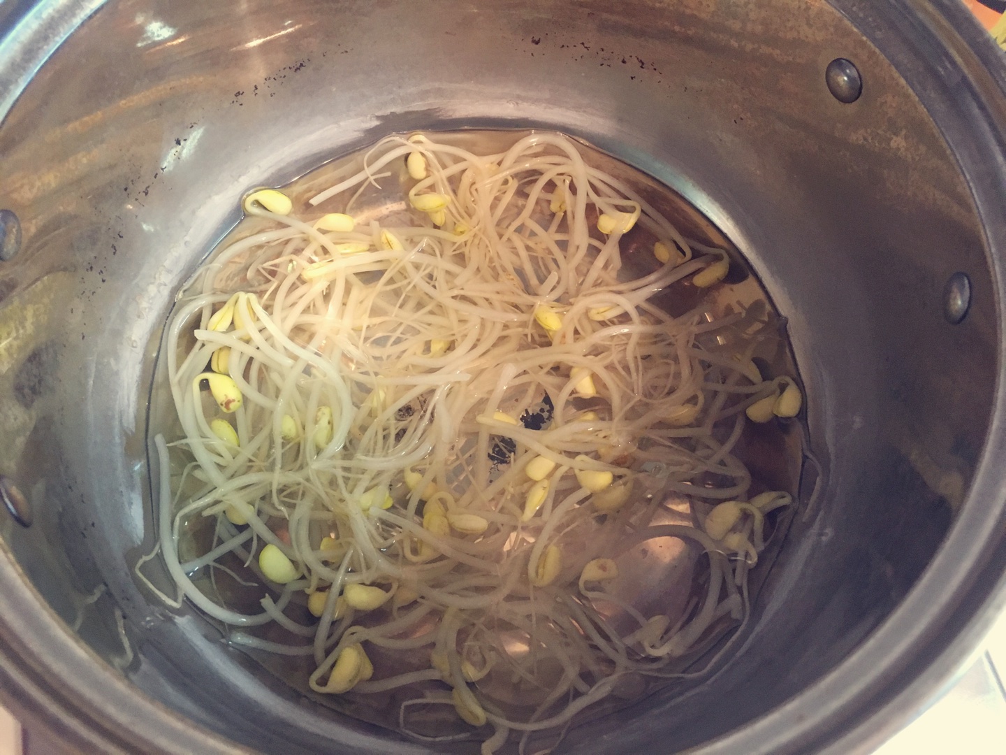 韓國石鍋拌飯（素）的做法 步骤1