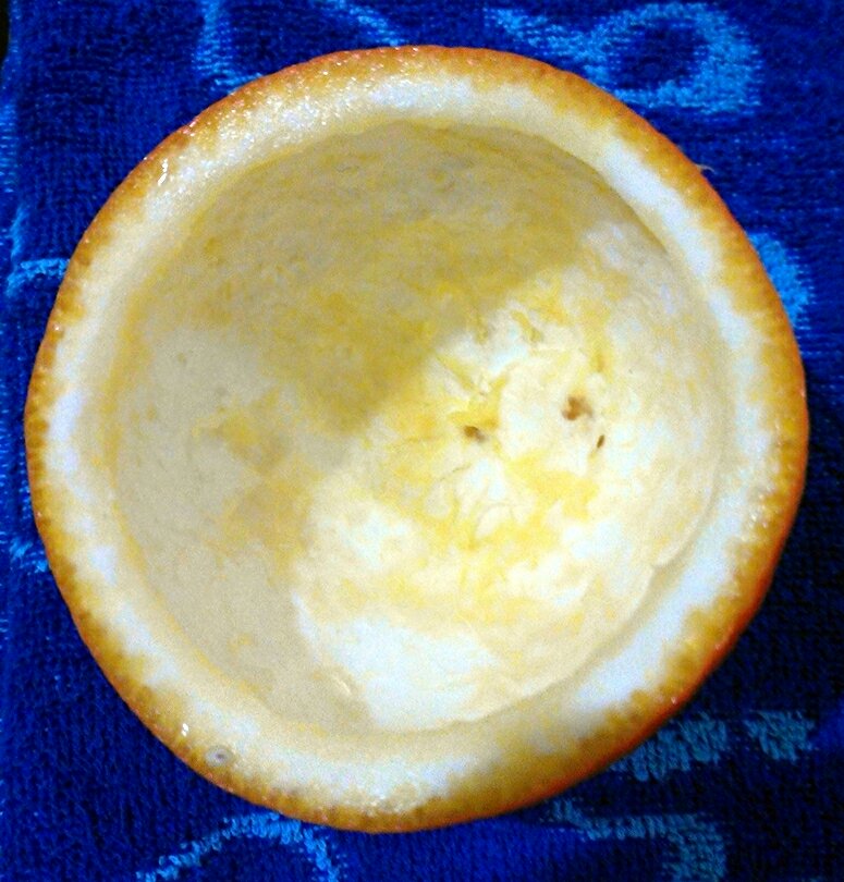 橙碗蒸蛋的做法 步骤3