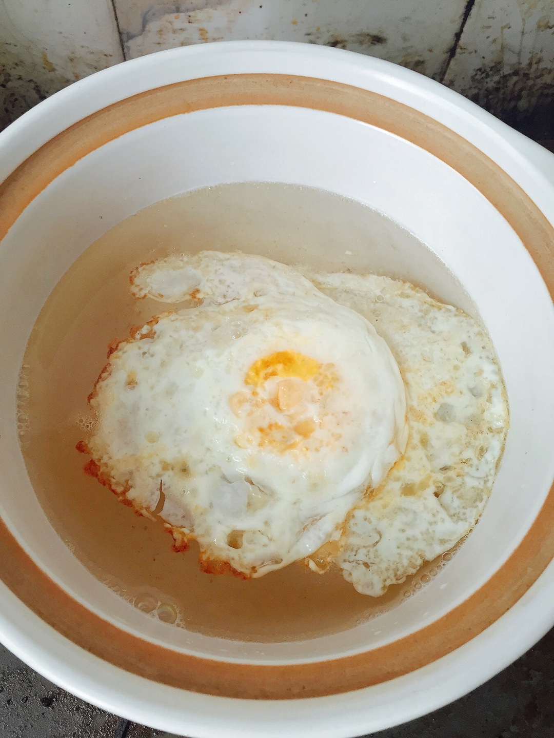 酸梅汁瘦肉煎蛋湯的做法 步骤3