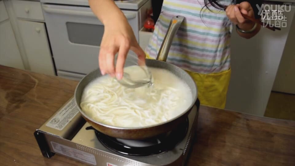 《糯米團子的廚房日記》蔥油拌面的做法 步骤16