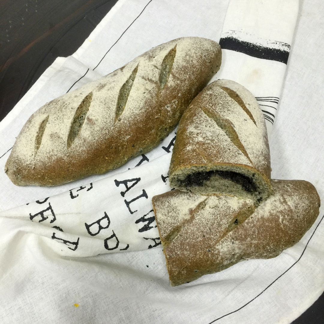 黑芝麻雜糧養生面包的做法 步骤8