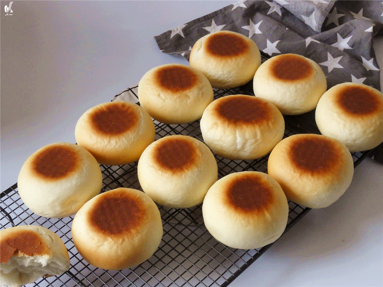 拯救放錯面粉的面包面團---奶香小餅的做法 步骤10