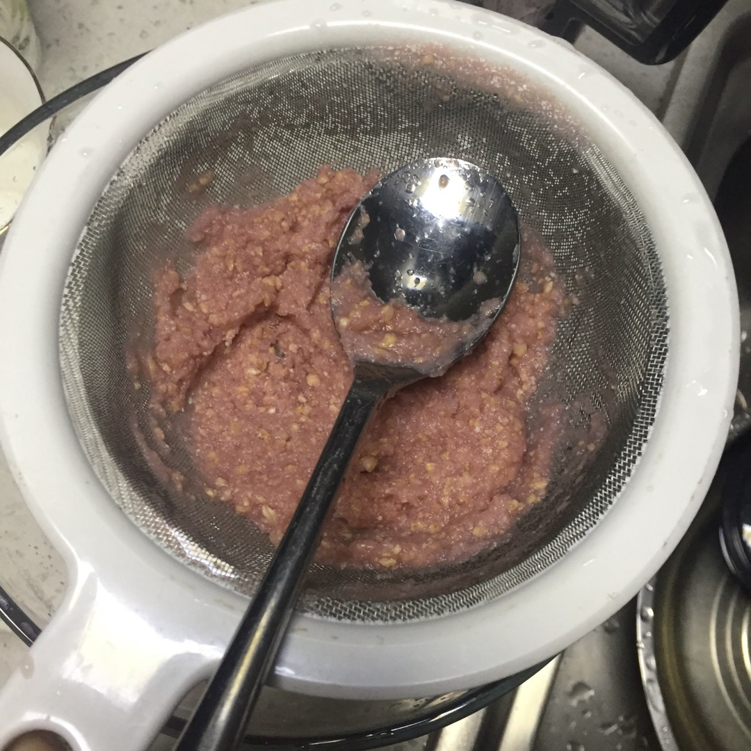 用廚師機榨石榴汁的做法 步骤4
