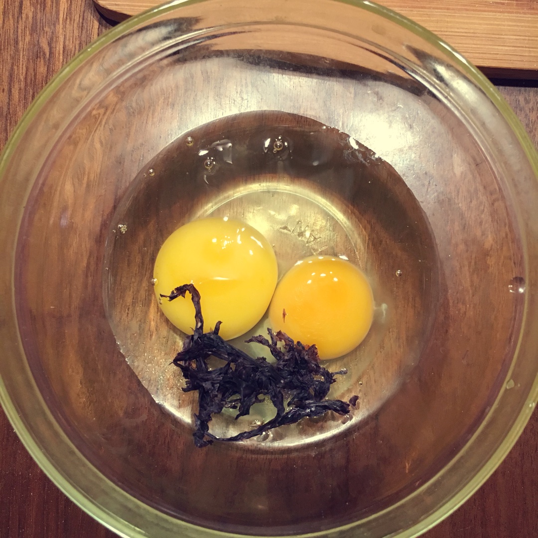 日式經典—茶碗蒸的做法 步骤3