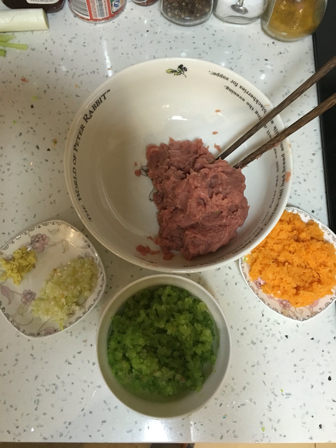 寶寶版純瘦肉芹菜餛飩的做法 步骤4