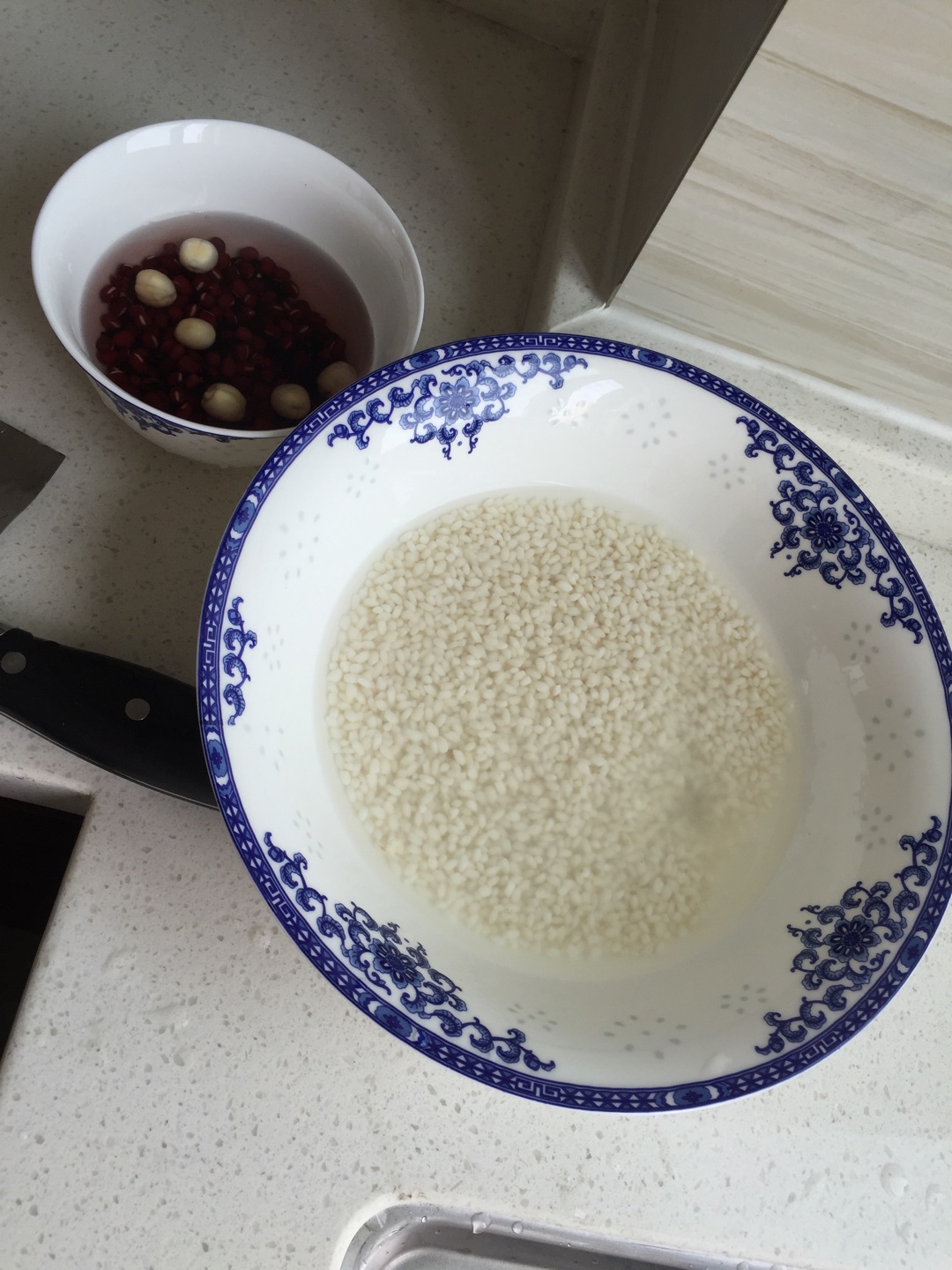 南瓜盅蒸糯米 簡單版的做法 步骤1