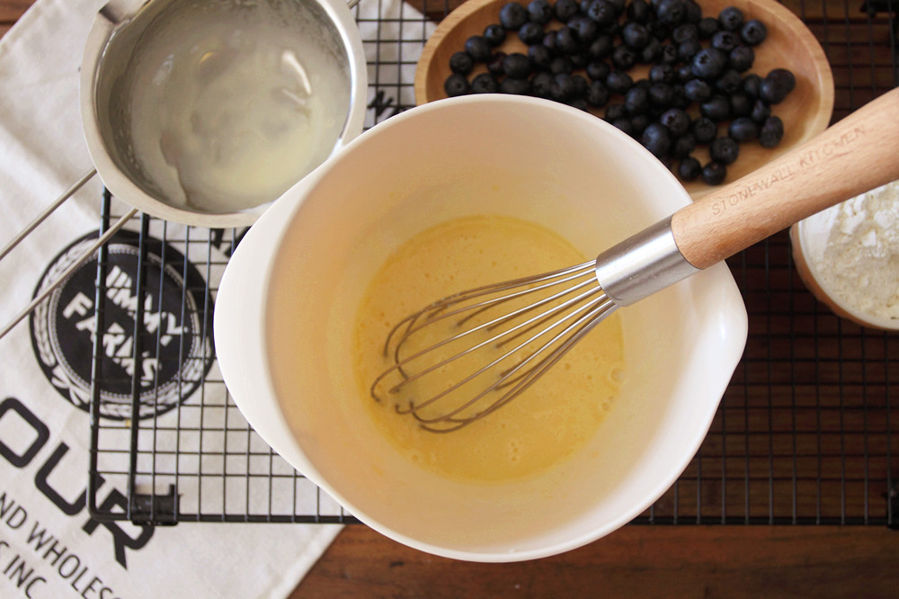 藍莓乳酪杯子蛋糕的做法 步骤3