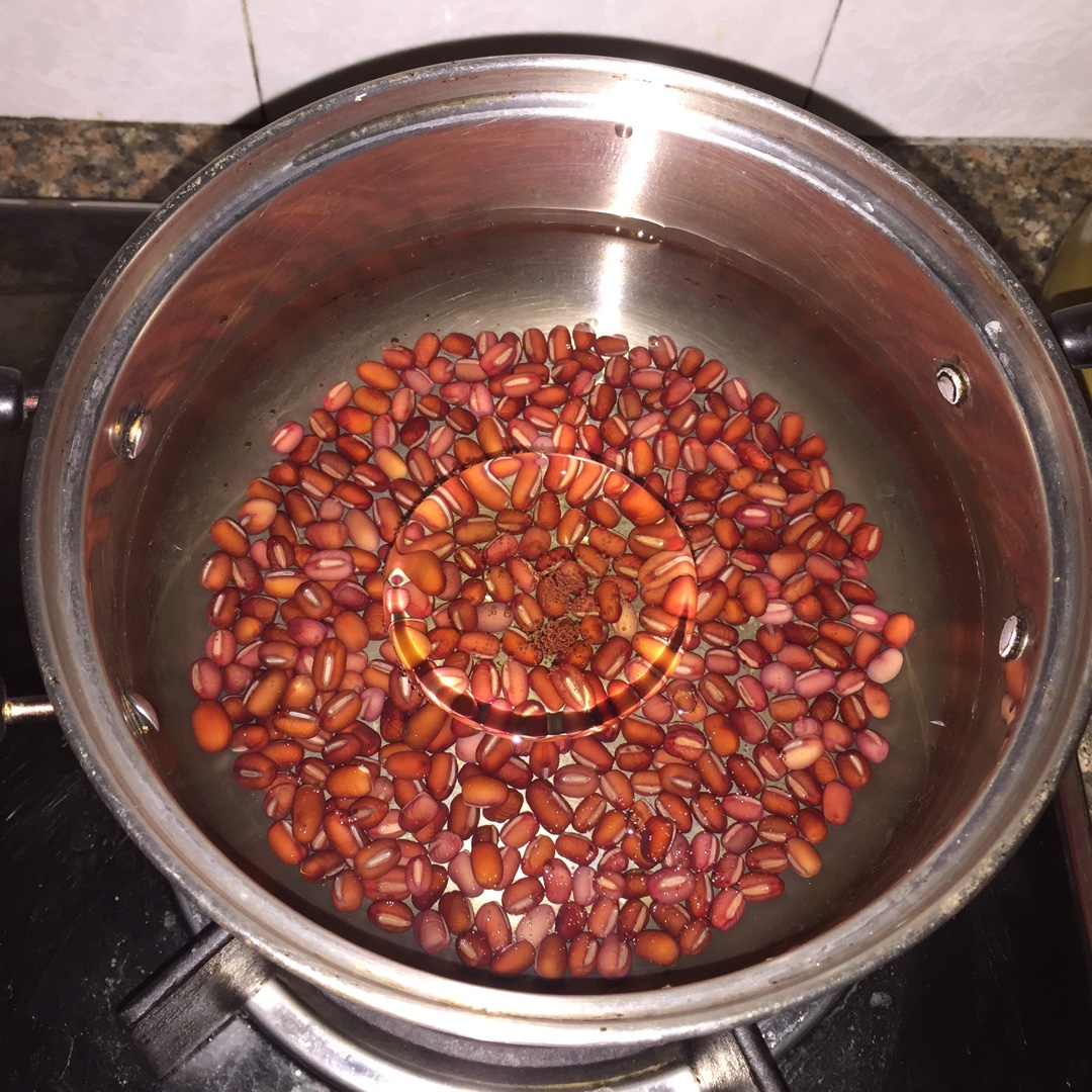 紅豆蓮子椰漿糖水的做法 步骤1
