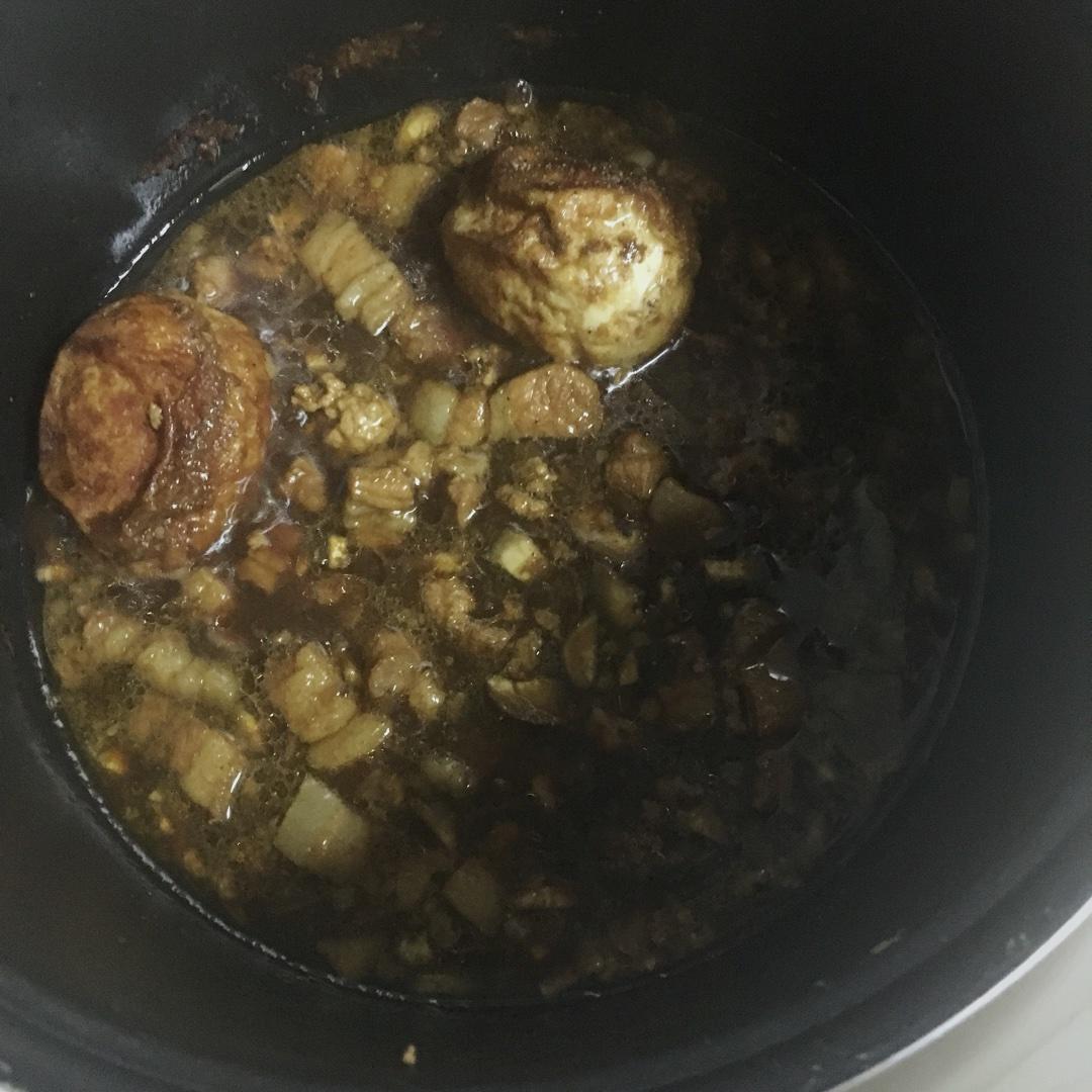 懶人都會做的鹵肉飯(電飯煲版)❤️愛廚房的做法 步骤9