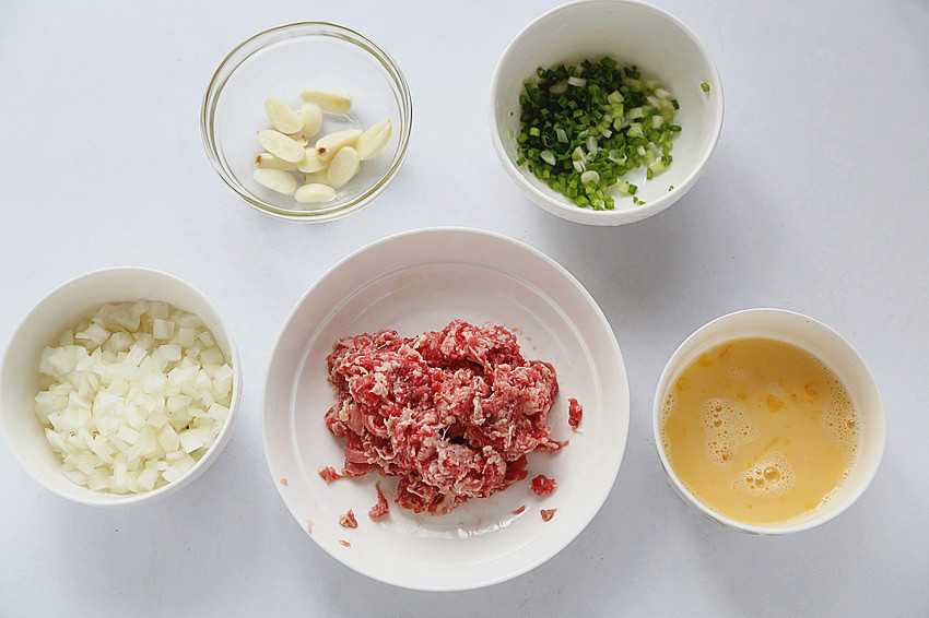 【山姆廚房】香炒肥牛飯的做法 步骤3