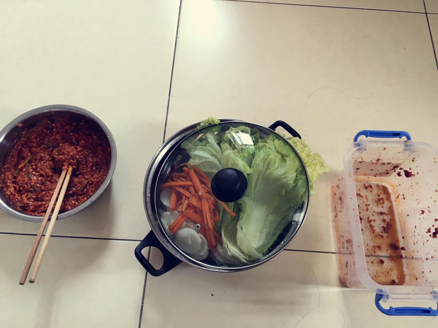 韓式辣白菜(超詳細，配料克數精準)附贈辣蘿卜的做法 步骤16