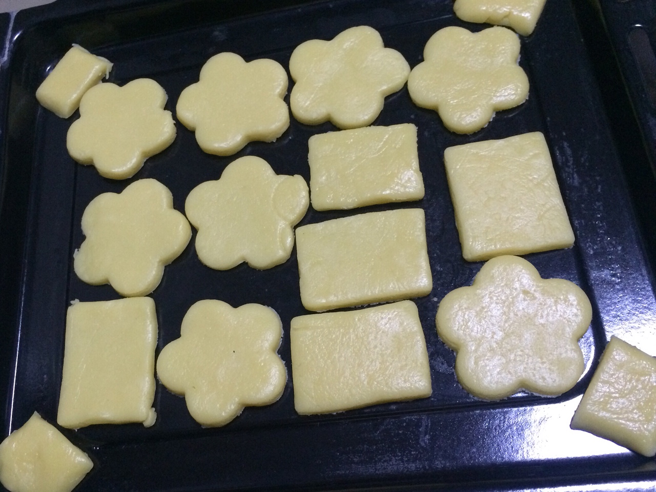 簡單黃油餅干的做法 步骤2