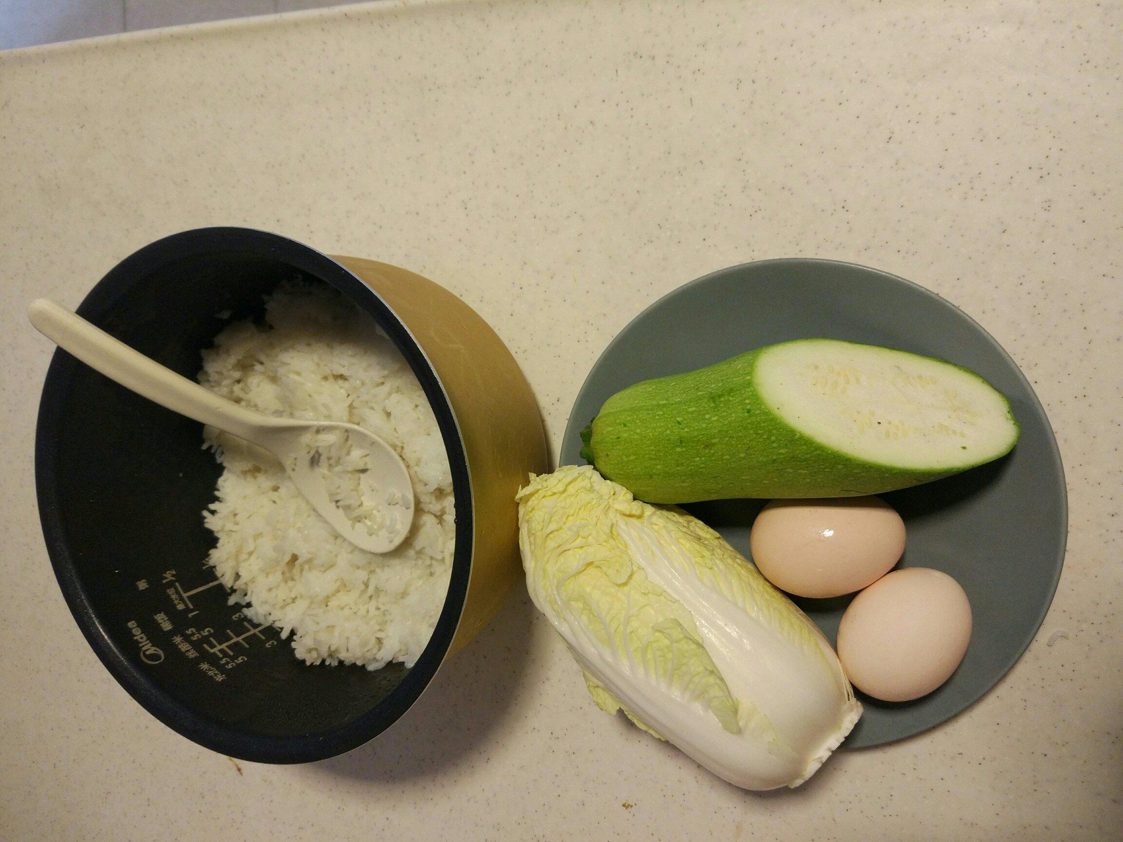 孕餐:雜錦蛋炒蛋的做法 步骤1