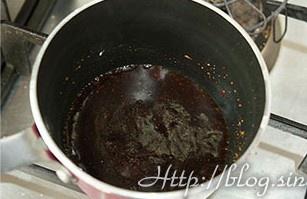 鐵鍋拌飯的做法 步骤3