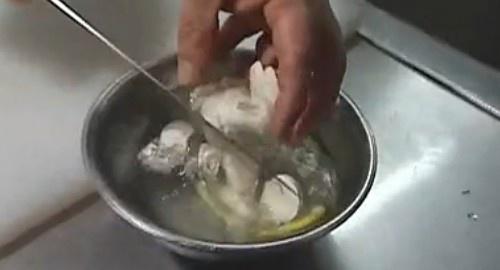 大師的半熟蒲公英蛋包飯的做法 步骤4