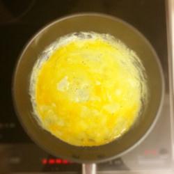 適合各種節日的千層蛋包飯的做法 步骤3
