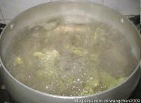 海底椰花膠烏雞湯的做法 步骤1