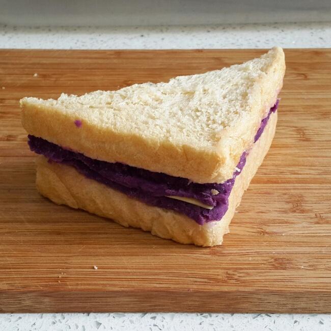 無油全麥紫薯西多士（快手健康早餐）的做法 步骤7