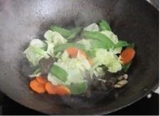 鮮炒雜蔬的做法 步骤6