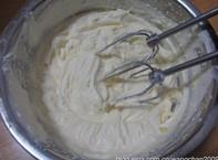 百香果馬斯卡彭乳酪海綿卷的做法 步骤15