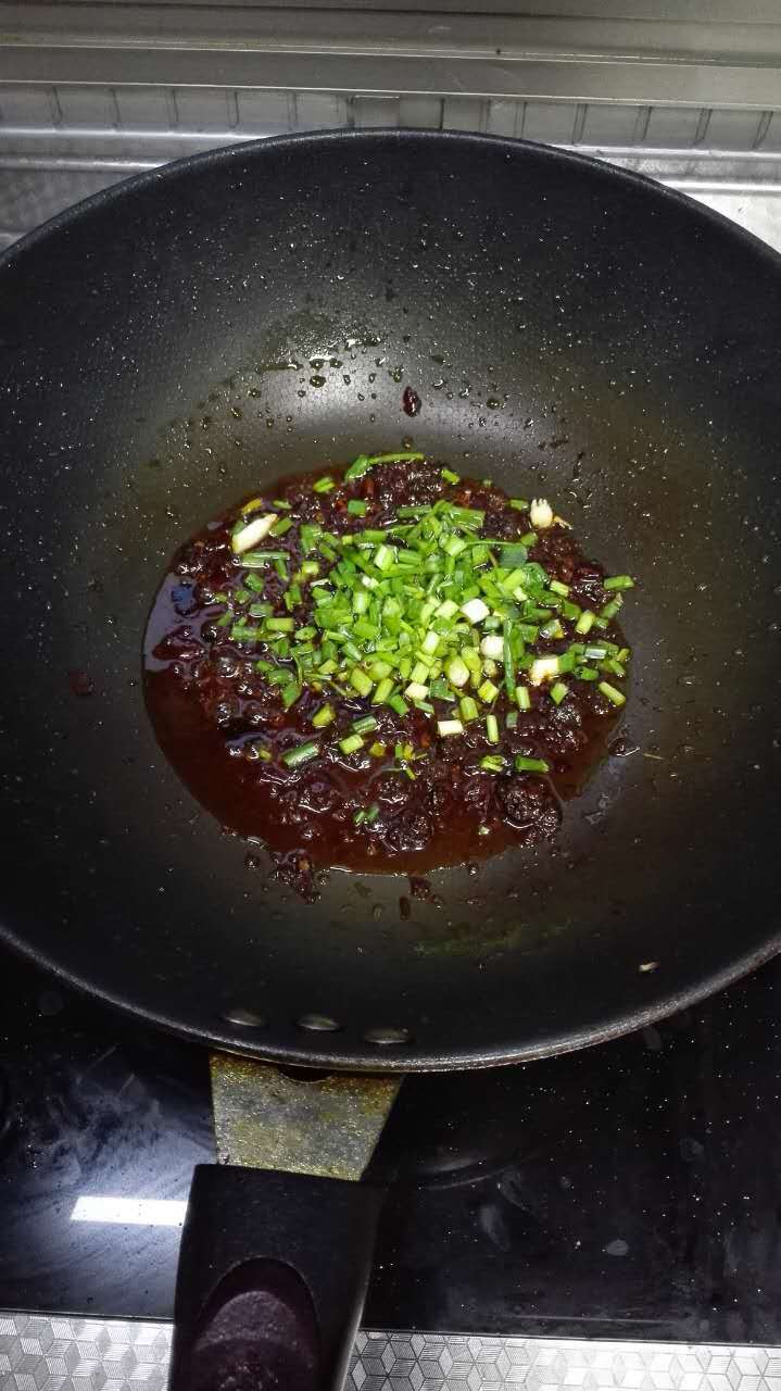 上海辣醬面的做法 步骤6
