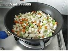 蔬菜糙米飯的做法 步骤3