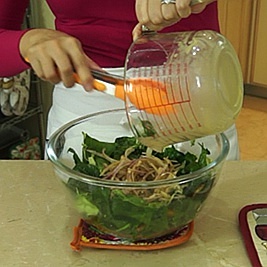 土豆菠菜沙拉 Spinach Salad with Potato的做法 步骤4