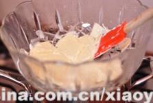 【曼食慢語】白巧克力芝士蛋糕的做法 步骤4