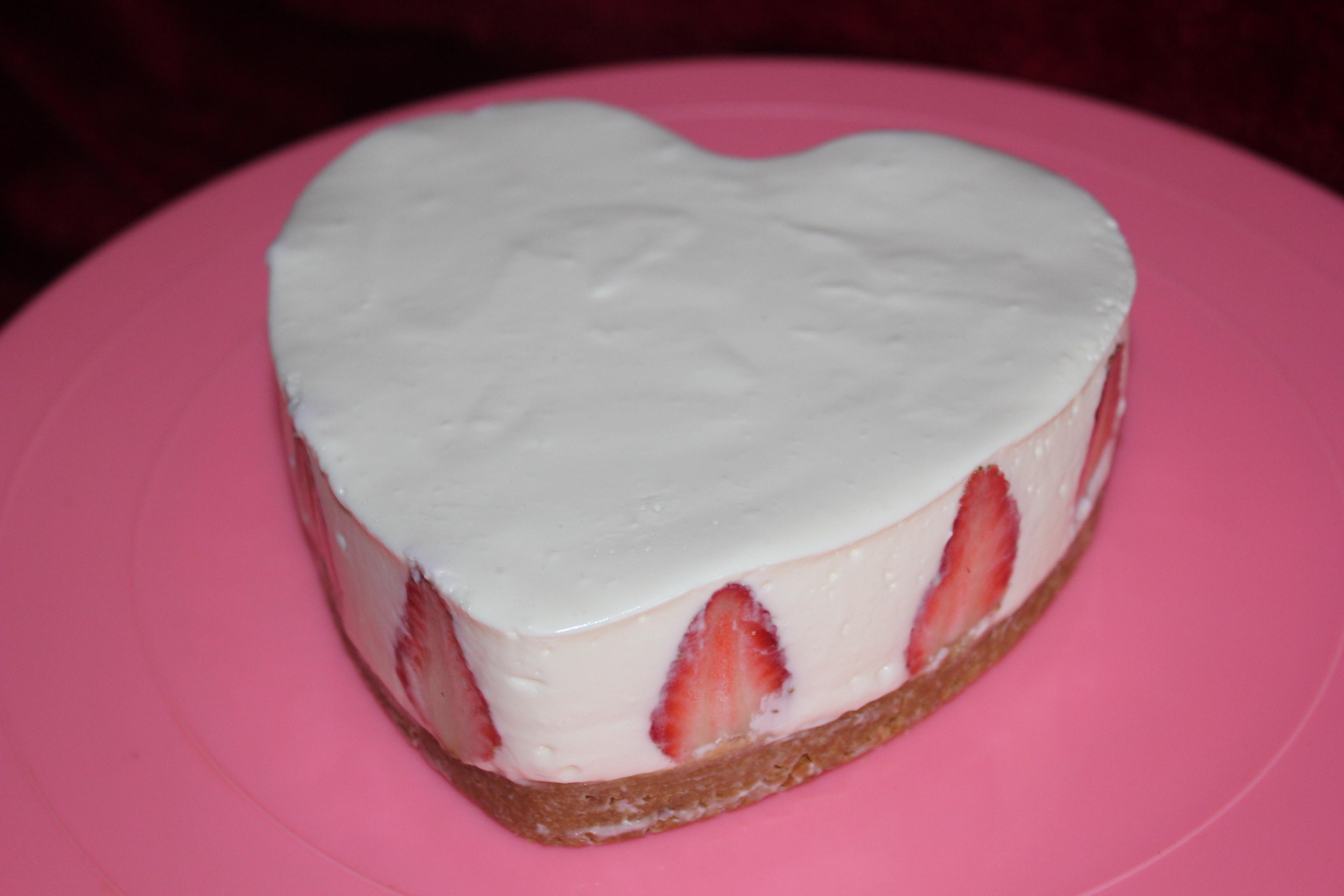 草莓酸奶凍芝士 （6寸心形模具）的做法 步骤9