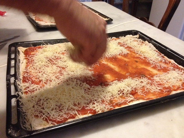 義大利朋友做的薄披薩的做法 步骤2