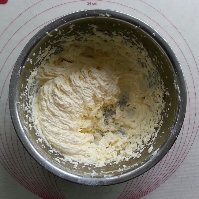 抹茶蜜豆乳酪蛋糕的做法 步骤4