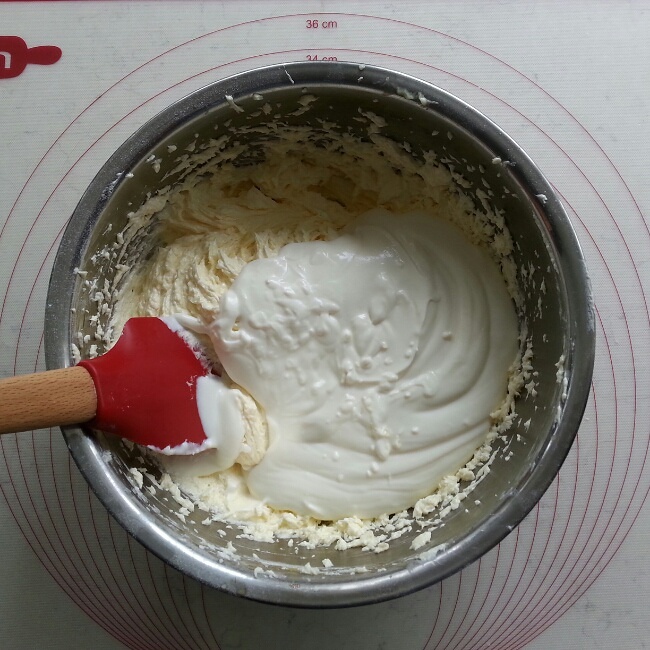抹茶蜜豆乳酪蛋糕的做法 步骤5
