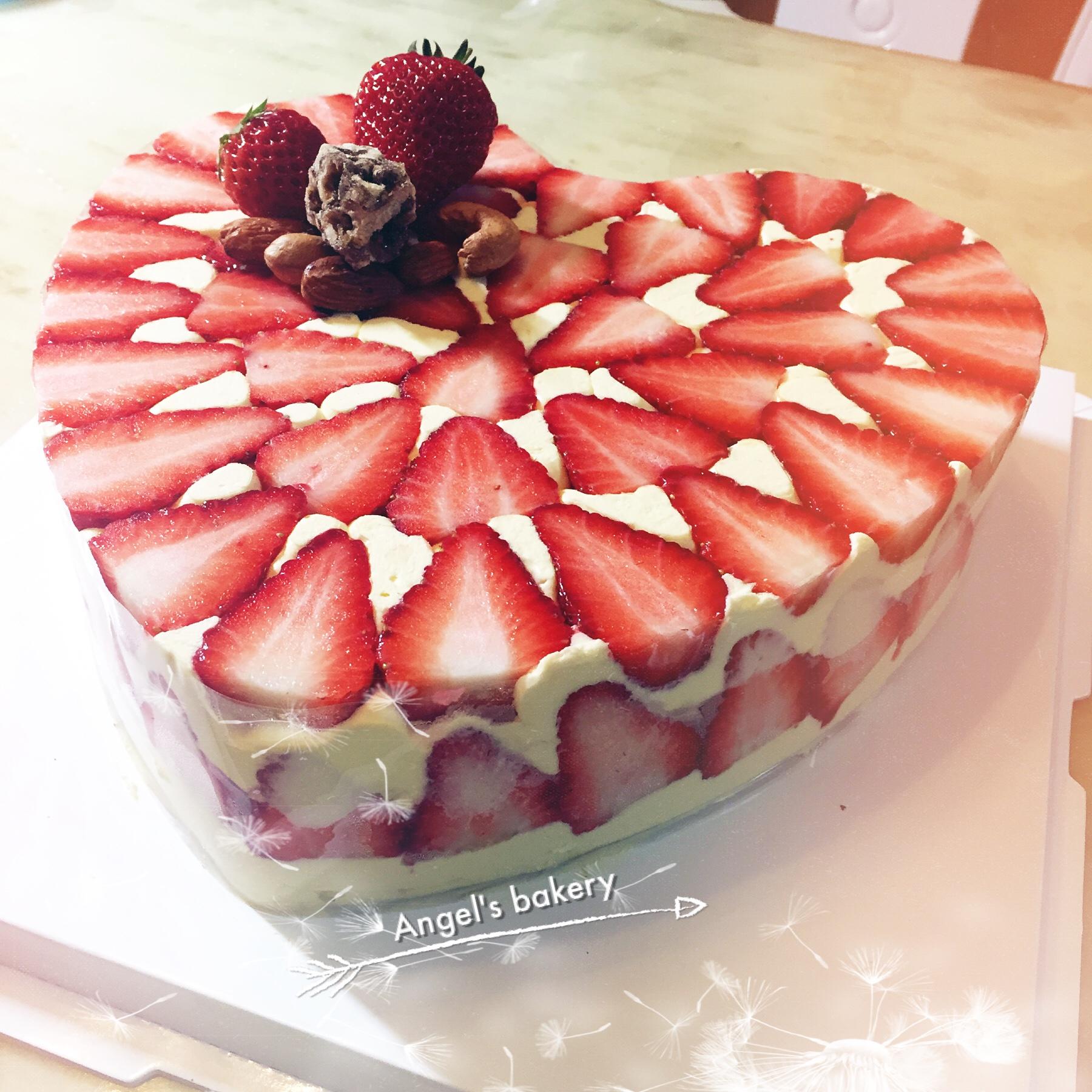 Fraisier Strawberry Cake 法式芙蕾傑草莓蛋糕的做法 步骤26