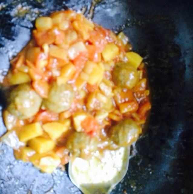 家常山寨版咖哩肉丸焗飯的做法 步骤6