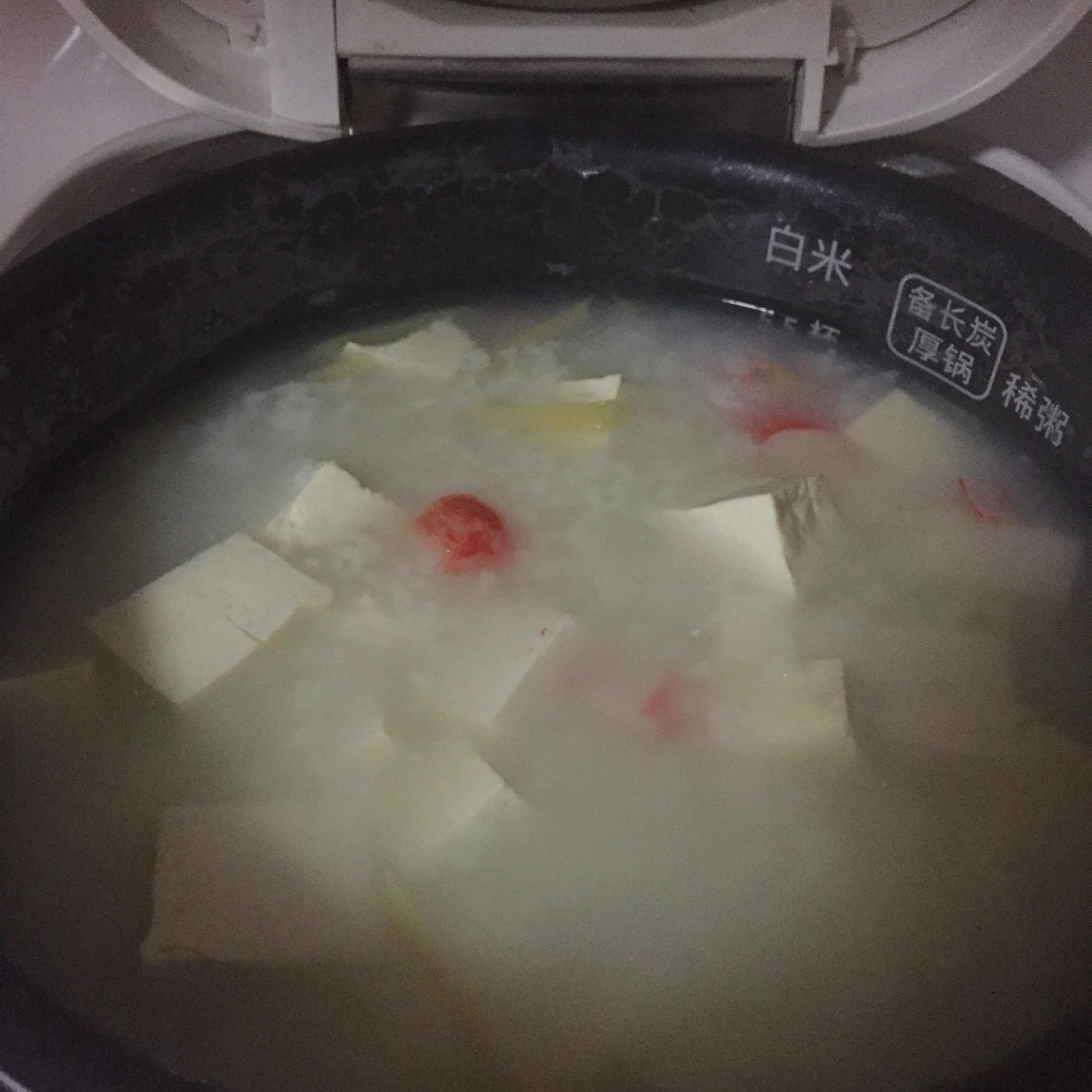 豆腐蟹柳粥的做法 步骤3