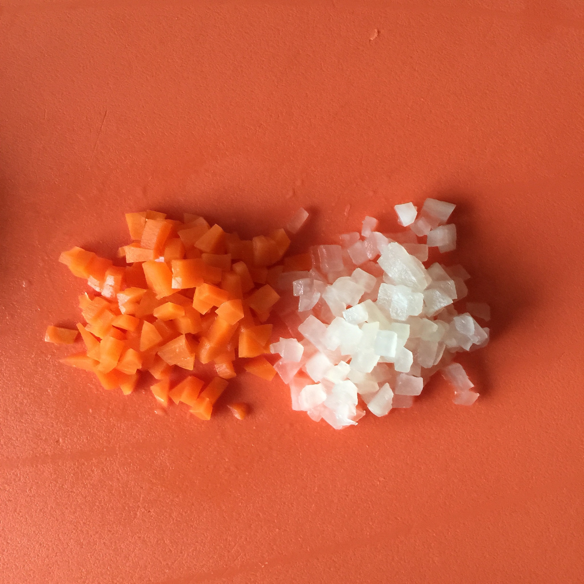 泡菜蘿蔔三文魚炒飯的做法 步骤3