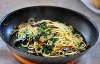 蘑菇意麪 - Spaghetti with Mushroom & Parsley的做法 步骤2