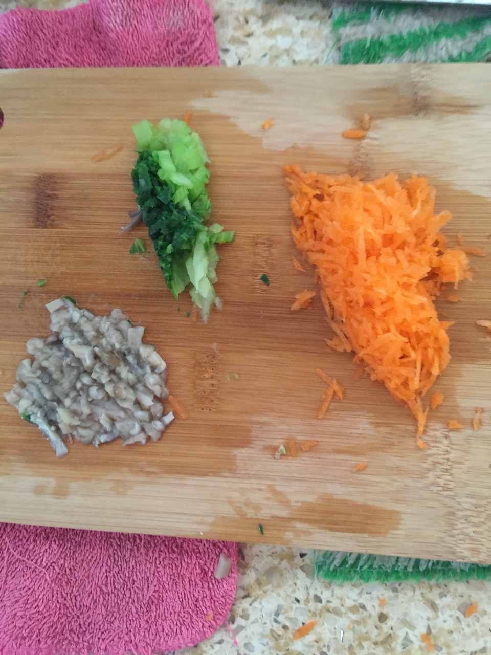 蟹味菇玉米糊的做法 步骤2