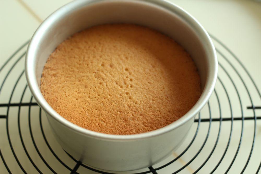紅茶風味的巧克力奶油蛋糕的做法 步骤9