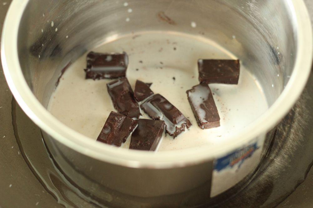 紅茶風味的巧克力奶油蛋糕的做法 步骤12