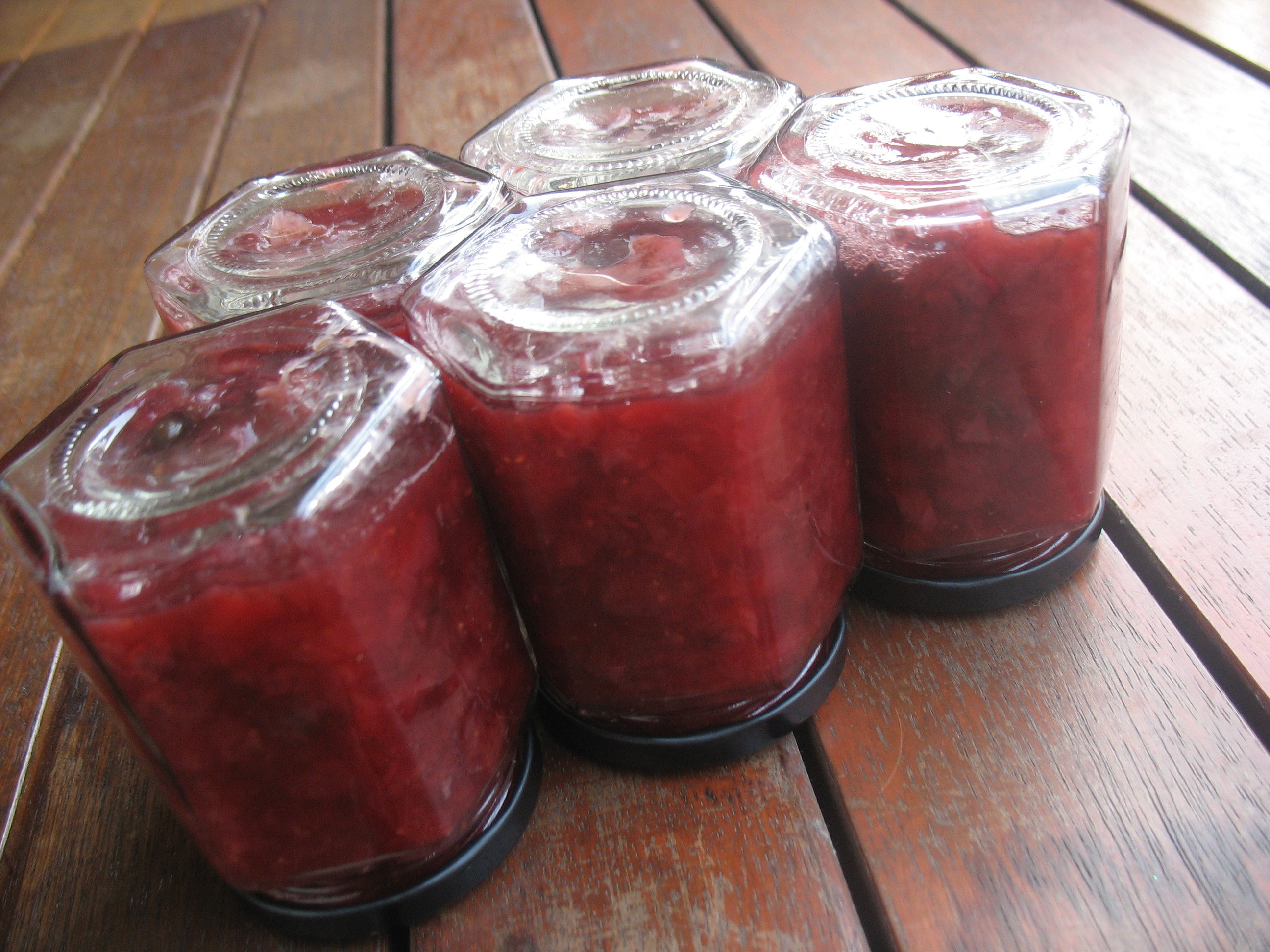 玫瑰草莓果醬的做法 步骤7