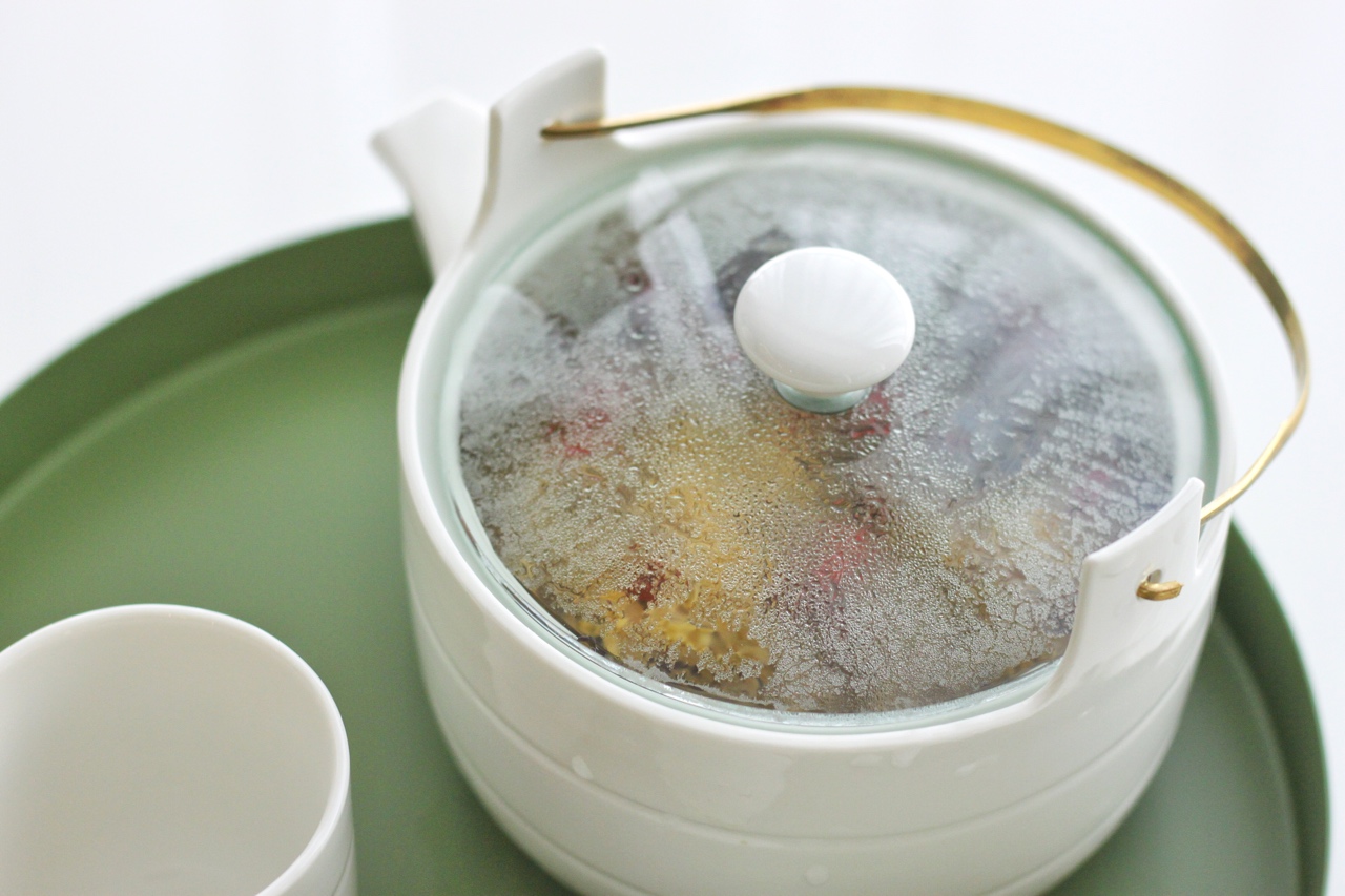 菊花蜜棗茶——物喜蜜棗的做法 步骤4
