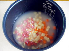 什錦沙拉柬埔寨茉莉香米燜飯的做法 步骤5