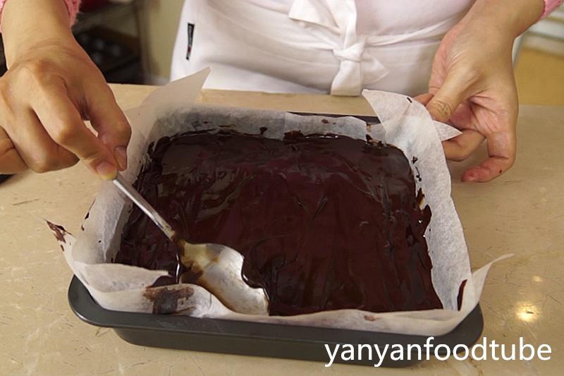 焦糖巧克力奶油酥餅 Caramel & Choc Shortbread的做法 步骤9