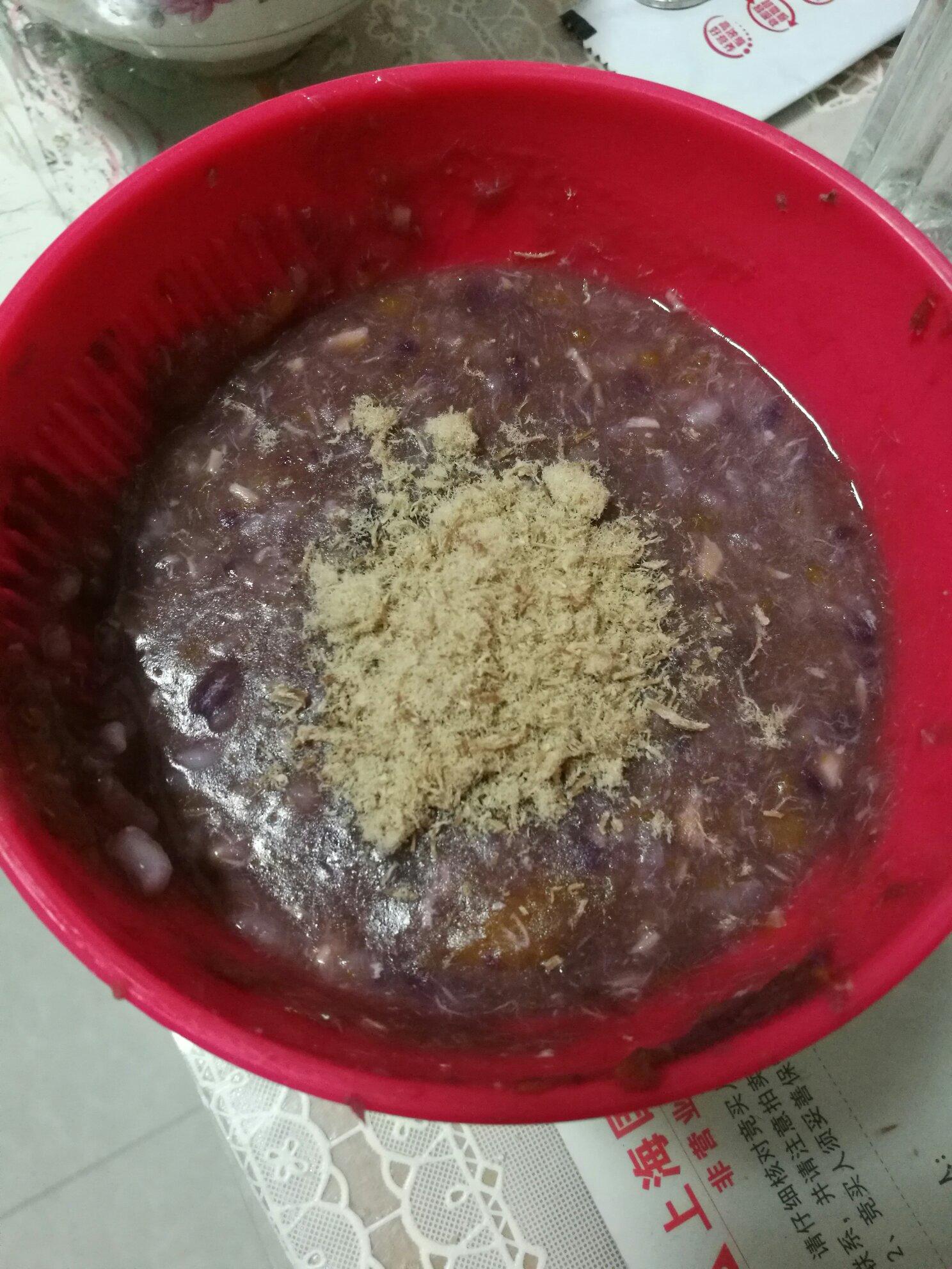 寶寶營養紫薯南瓜三文魚豬肉粥的做法 步骤4